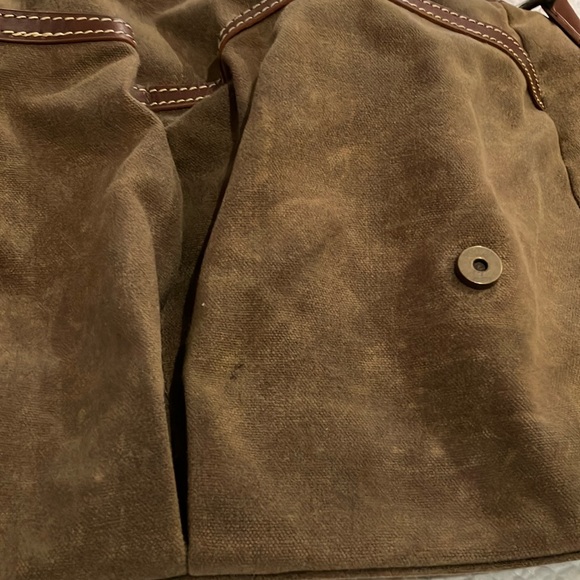 ❌ SOLD ❌ Leather & waxed cotton canvas Messenger Bag - Picture 2 of 8